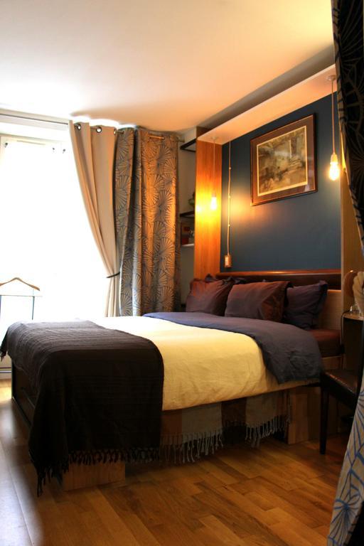 Private Room In A Parisian Homestay! - Close To It All! Cameră foto
