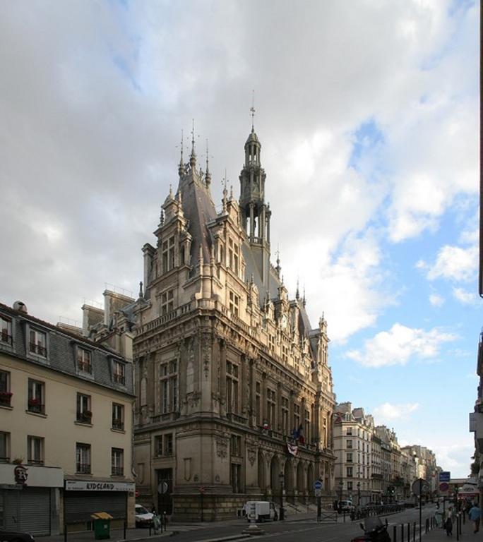Private Room In A Parisian Homestay! - Close To It All! Exterior foto